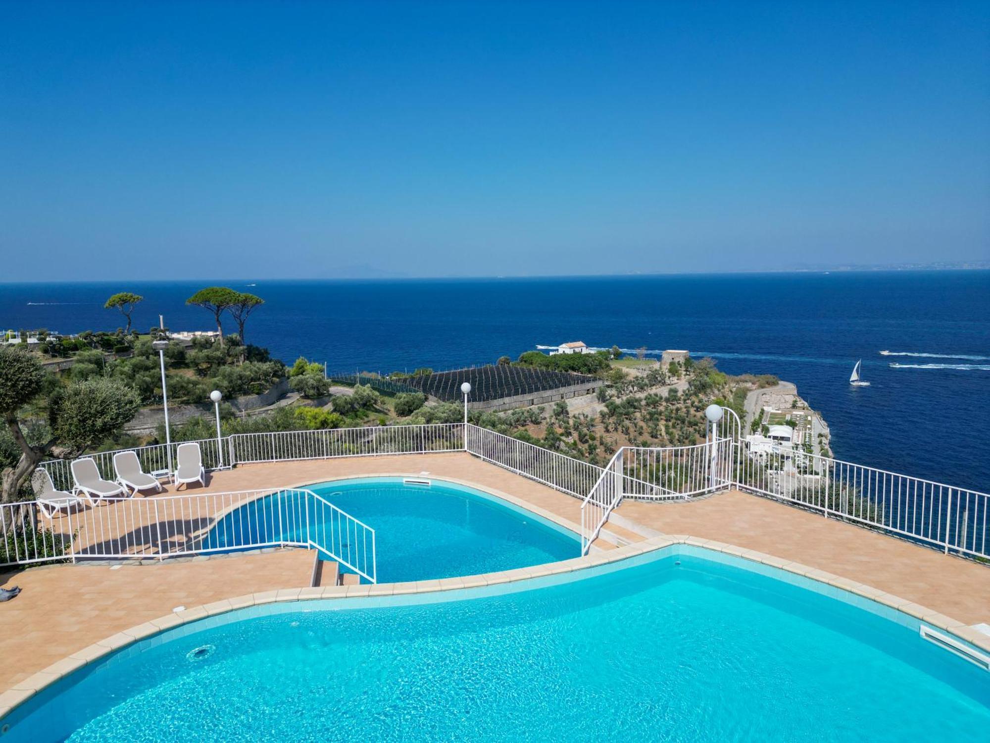 Villaggio Villa Lubrense Масса-Лубренсе Екстер'єр фото