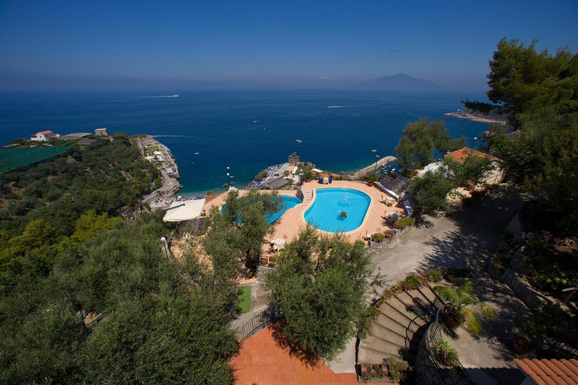 Villaggio Villa Lubrense Масса-Лубренсе Екстер'єр фото