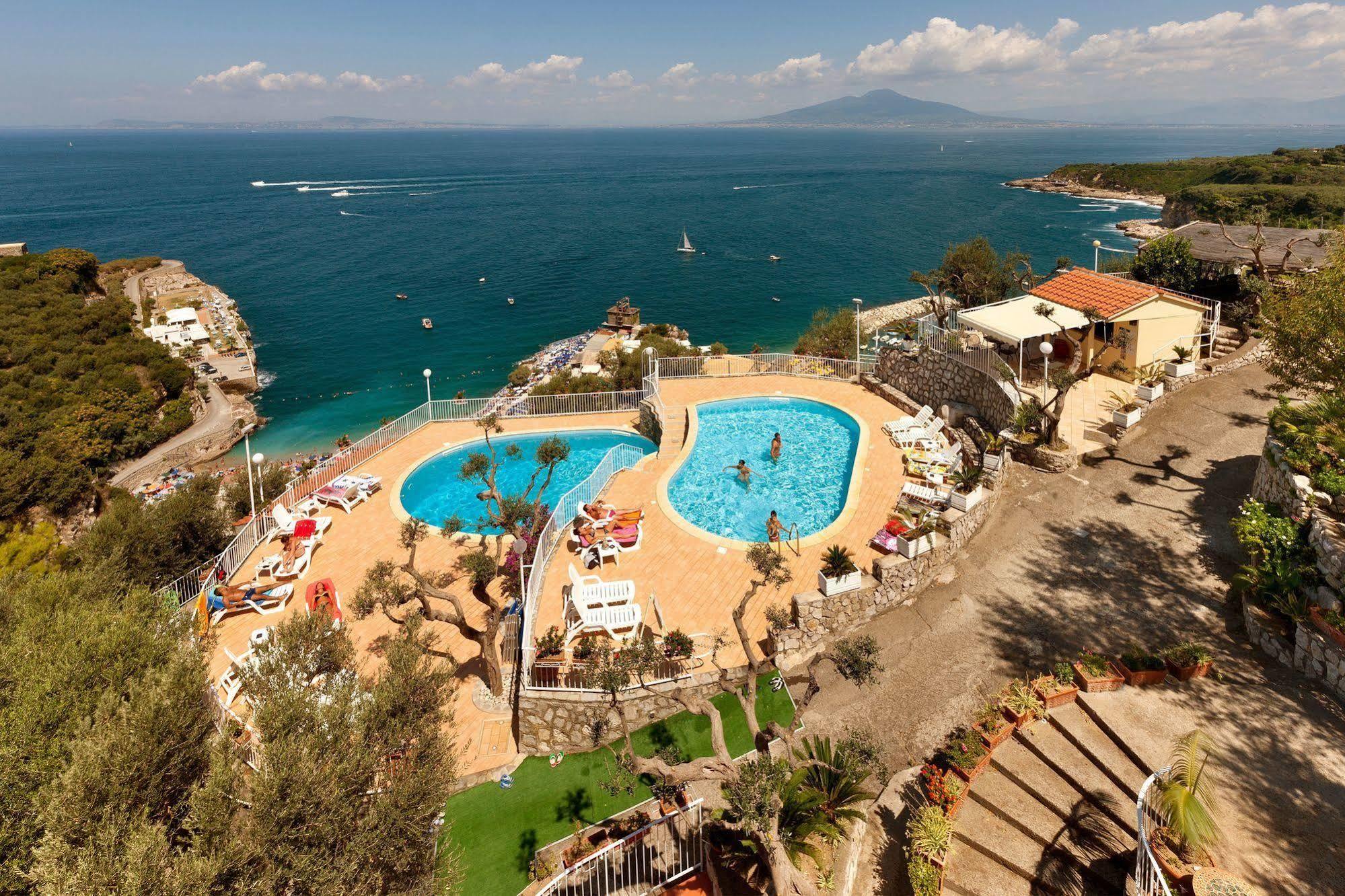 Villaggio Villa Lubrense Масса-Лубренсе Екстер'єр фото